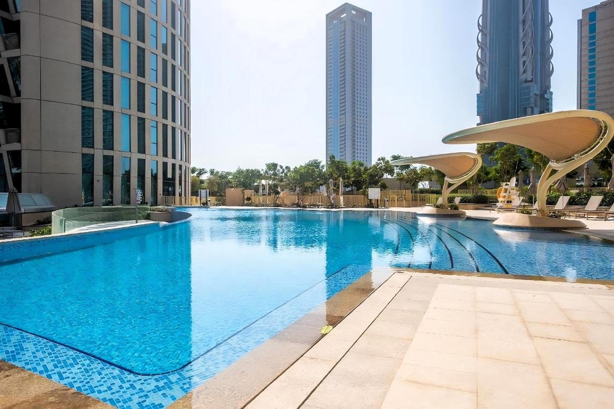 Burj Vista, Downtown Dubai - Burj Khalifa View - Mint Stay ภายนอก รูปภาพ